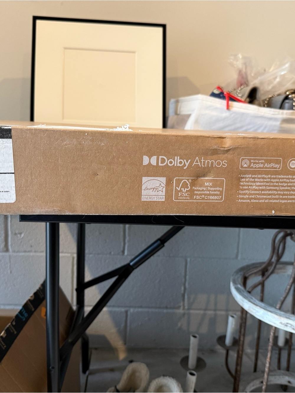 Samsung Music Frame LS60D – Brand New, Factory Sealed (Box Damage) - Picture 7 of 10